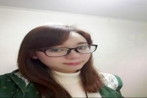只对她... 1. 《美人戾气重》作者:溪畔茶短评:男主角机敏有才有担当,少历坎坷心不改。女主角自恋泼辣有颜色,远近亲疏分得清。互相沉迷美色。女主角穿越,父母亲双2. 《师母她善良又疼人》作者:黎青燃短评:仙侠文,群像小说!温柔系男主+双向暗恋,又甜又虐!洒脱乐观钢铁直女×温柔善良天机星君,一上来男主就对 爱看小说的毛毛虫 文化达人 /*.c-container{margin-top:0}.cwbywej .c-recomm-wrap.ec-recom-wrapper
